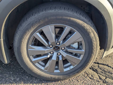 2024 Nissan Pathfinder S