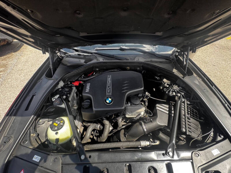 2014 BMW 5 Series 528i