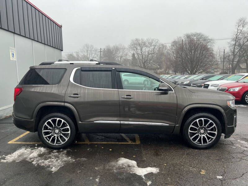 2020 GMC Acadia Denali