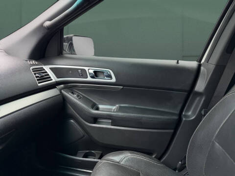2014 Ford Explorer Sport