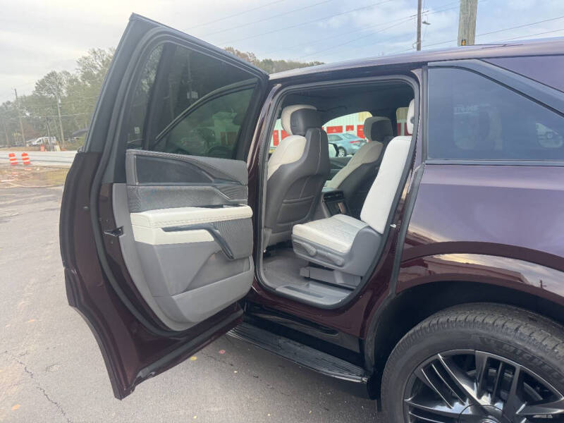 2025 Cadillac Escalade IQ Sport 1