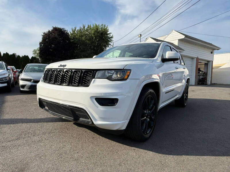 2020 Jeep Grand Cherokee Altitude