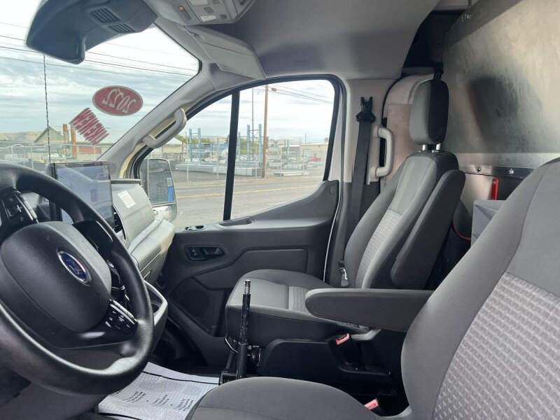 2022 Ford Transit