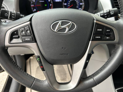 2016 Hyundai Accent Sport