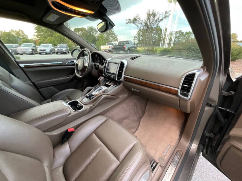 2011 Porsche Cayenne S