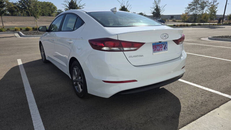 2018 Hyundai Elantra SEL