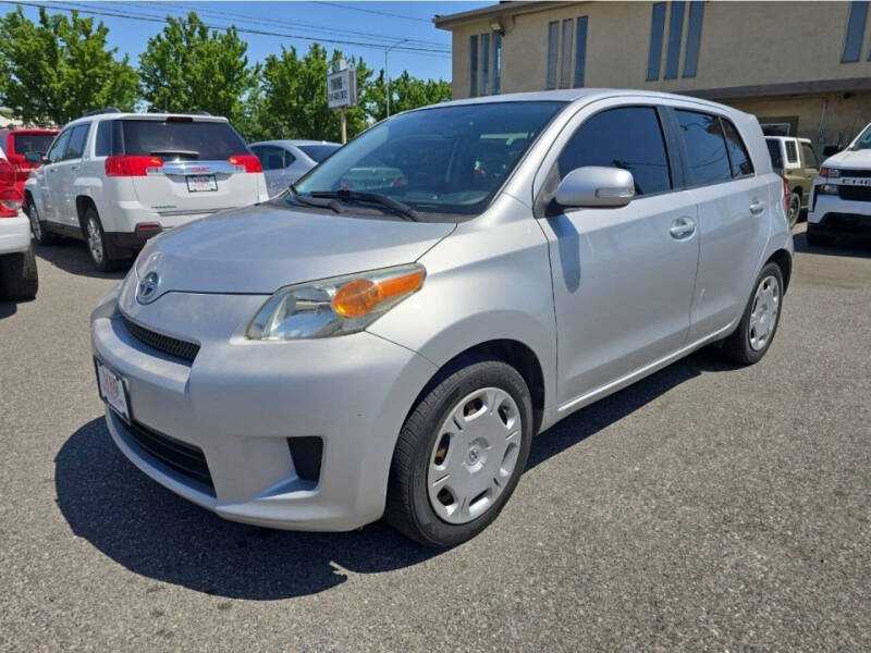 2010 Scion xD