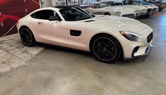 2017 Mercedes-Benz AMG GT
