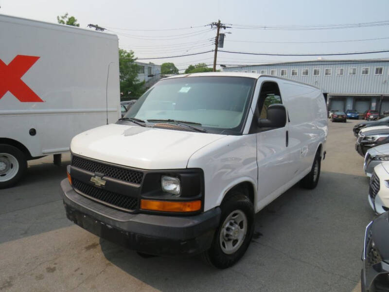 2007 Chevrolet Express for sale at Saw Mill Auto in Yonkers NY