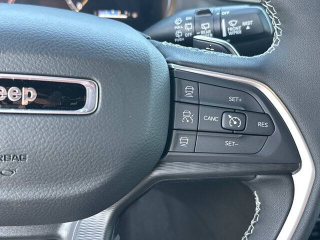 2026 Jeep Grand Cherokee Laredo X