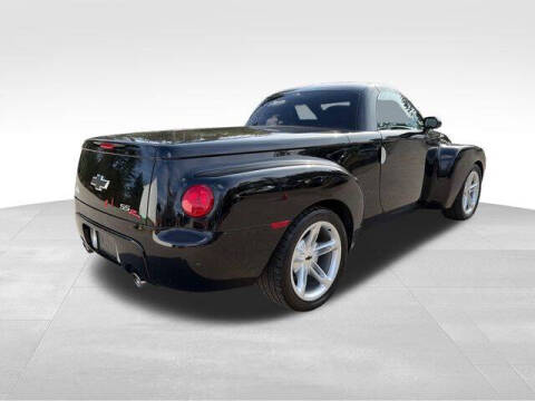 2004 Chevrolet SSR LS