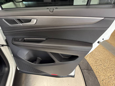 2024 Volkswagen Atlas Cross Sport SE 4Motion