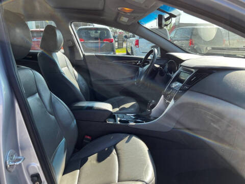 2011 Hyundai Sonata SE