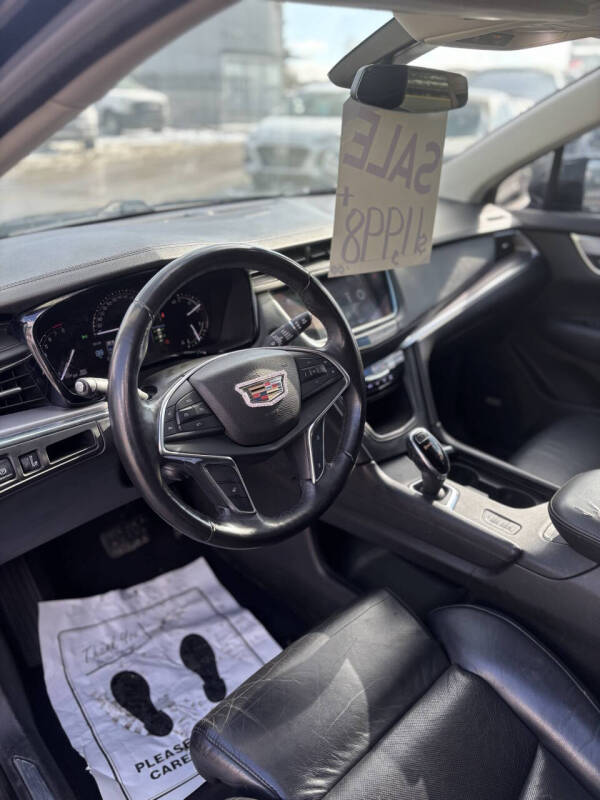 2017 Cadillac XT5 Luxury