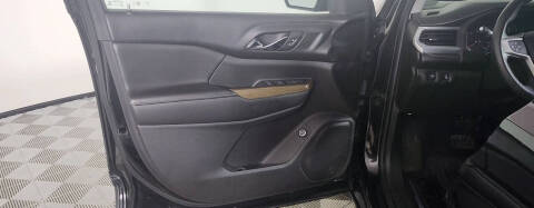 2017 GMC Acadia SLE-2