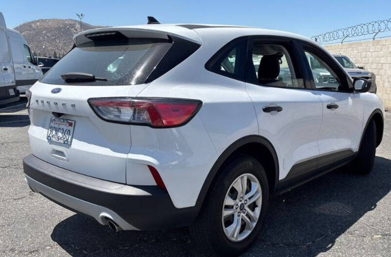 2022 Ford Escape S