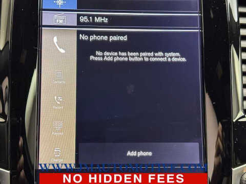 2017 Volvo XC90 T6 Momentum