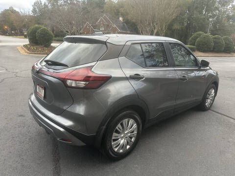 2023 Nissan Kicks S