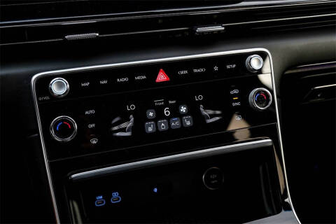 2025 Genesis GV80 2.5T Standard