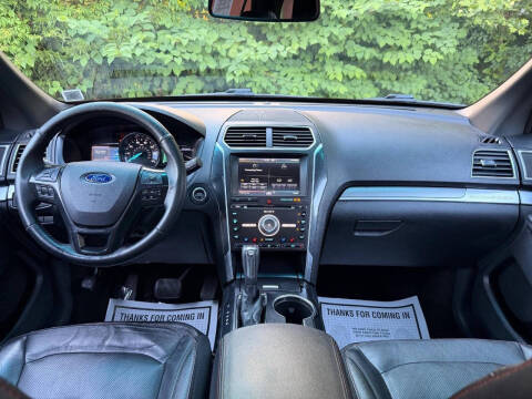 2016 Ford Explorer Sport