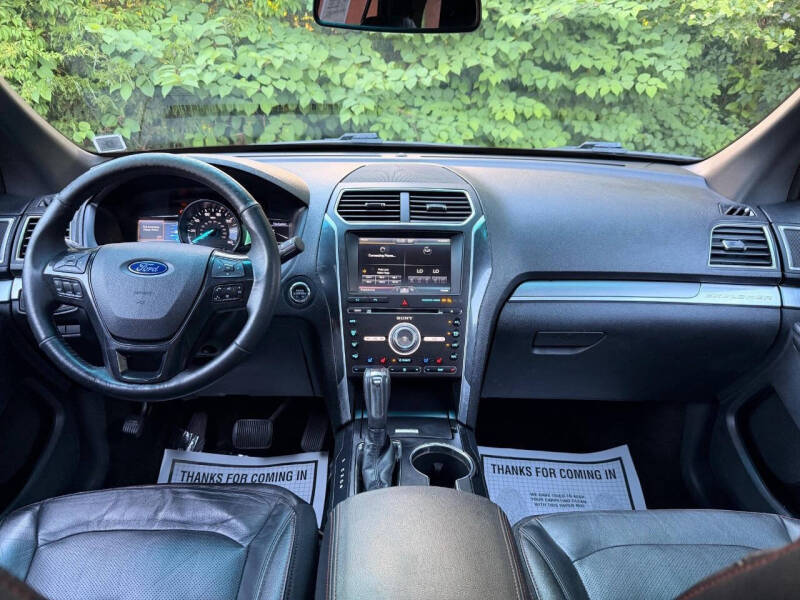 2016 Ford Explorer Sport