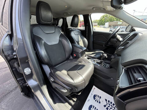 2021 Jeep Cherokee Altitude