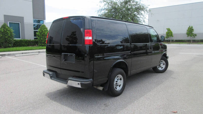 2019 Chevrolet Express 2500
