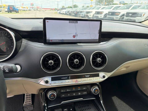 2022 Kia Stinger