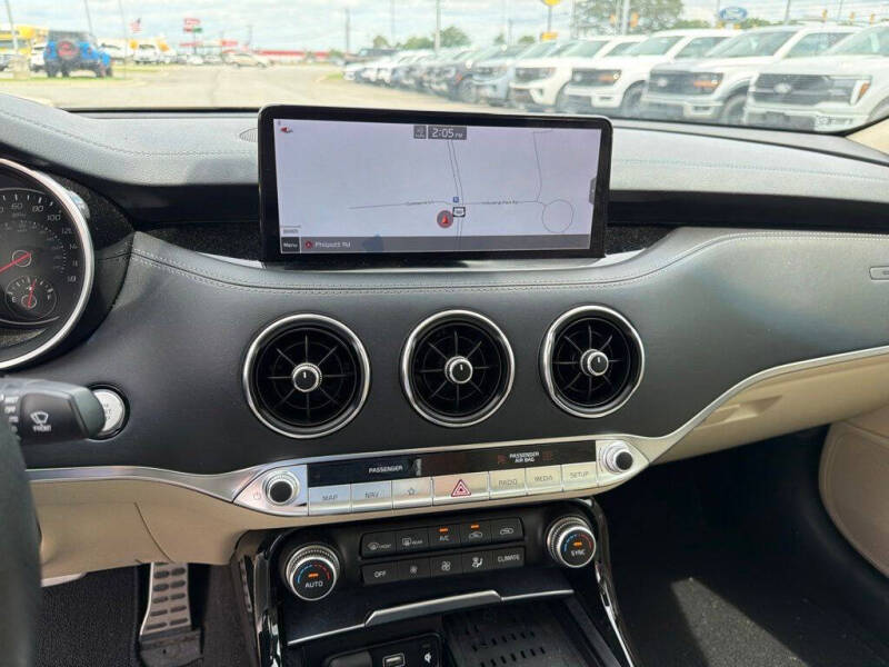 2022 Kia Stinger