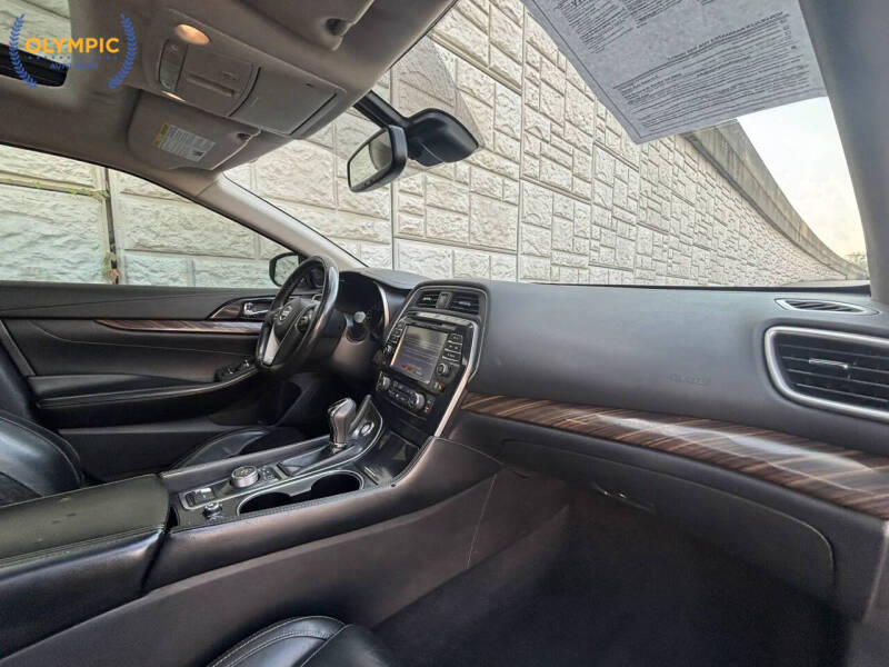 2016 Nissan Maxima Platinum