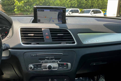 2017 Audi Q3 2.0T quattro Prestige