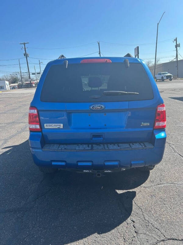 2011 Ford Escape XLT