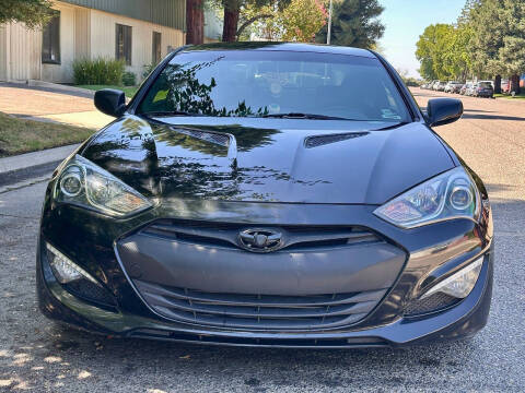 2014 Hyundai Genesis Coupe 2.0T R-Spec