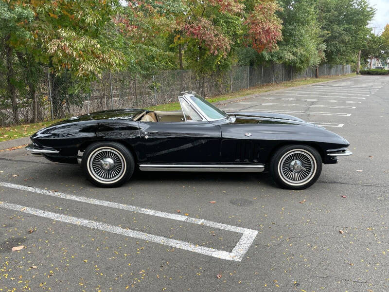 1965 SOLD Chevrolet Corvette