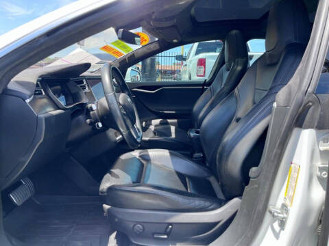 2015 Tesla Model S P85D
