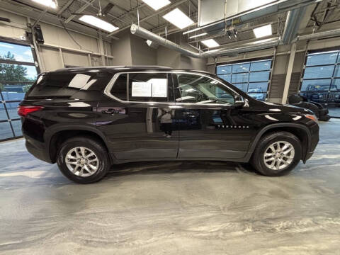 2020 Chevrolet Traverse LT Cloth