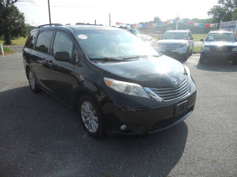 2012 Toyota Sienna XLE 7-Passenger