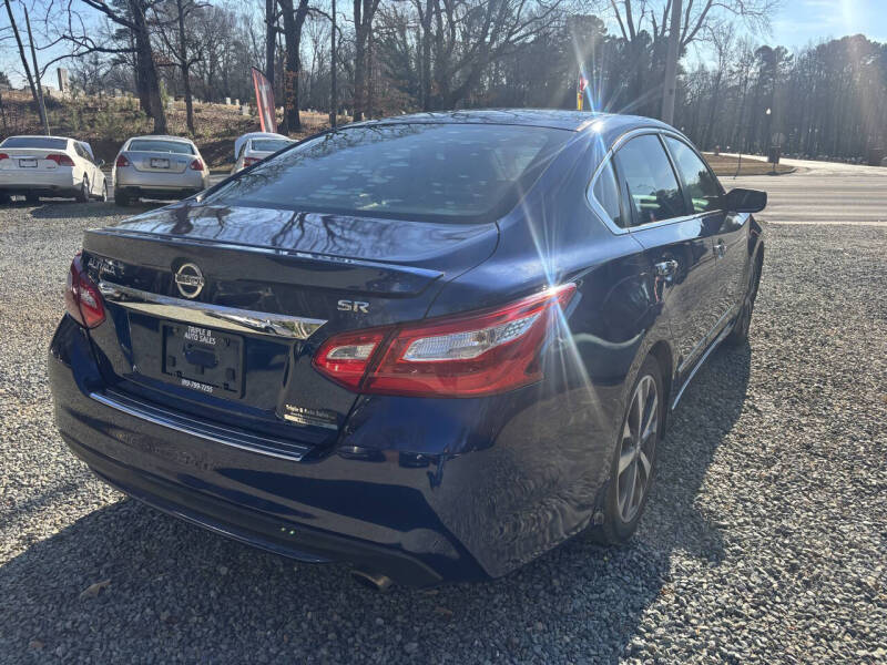 2016 Nissan Altima 2.5 SR