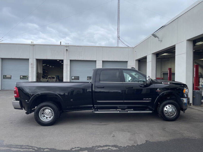 2024 RAM 3500 Limited