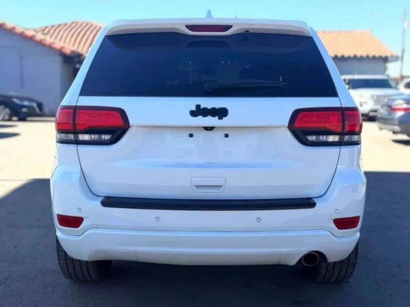 2018 Jeep Grand Cherokee Altitude