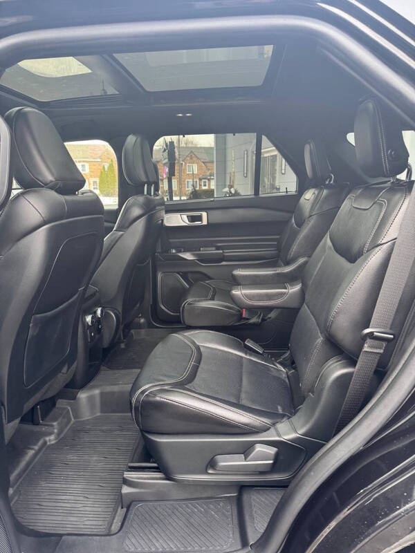 2020 Ford Explorer ST