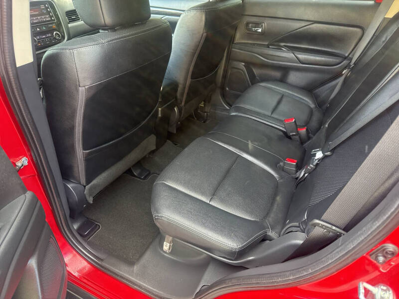 2017 Mitsubishi Outlander SEL