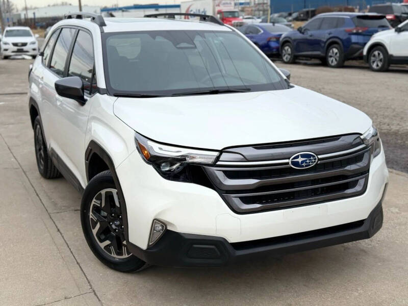 2025 Subaru Forester Premium's photo