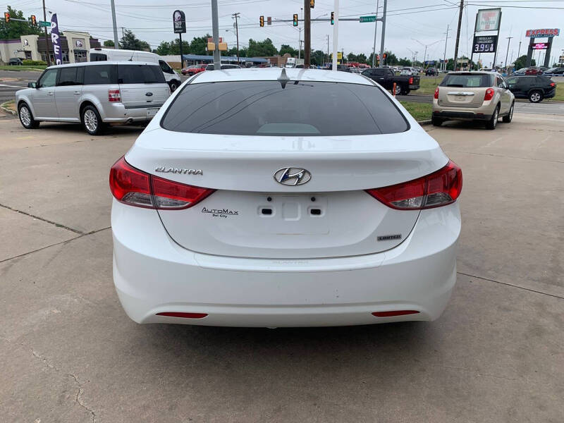2012 Hyundai Elantra Limited