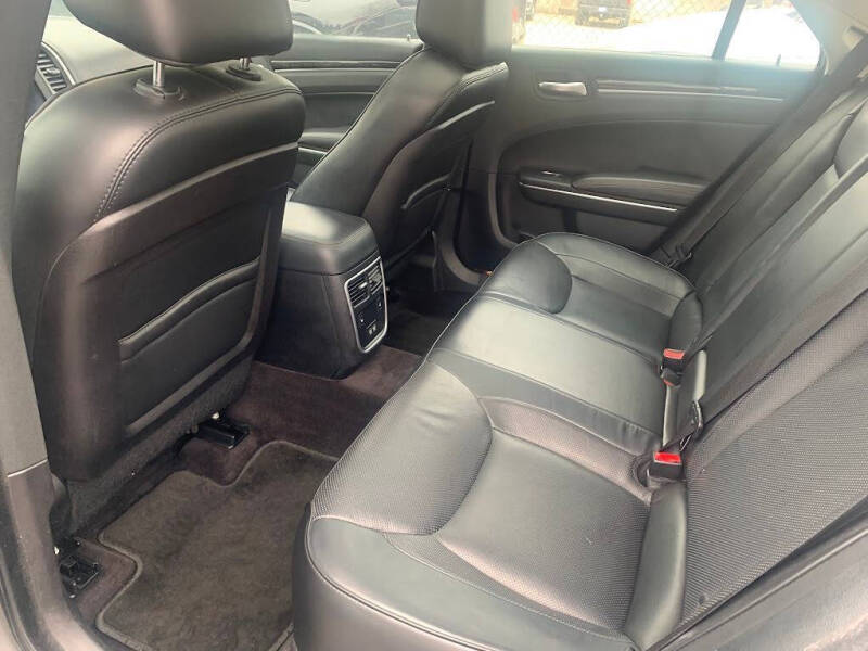 2018 Chrysler 300 Limited