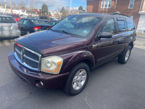 2004 Dodge Durango for sale at Auto Outlet of Trenton in Trenton NJ