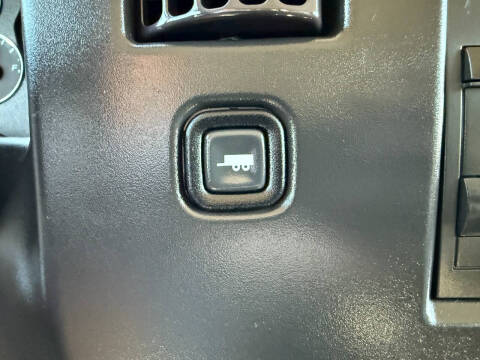 2023 Chevrolet Express LS 3500