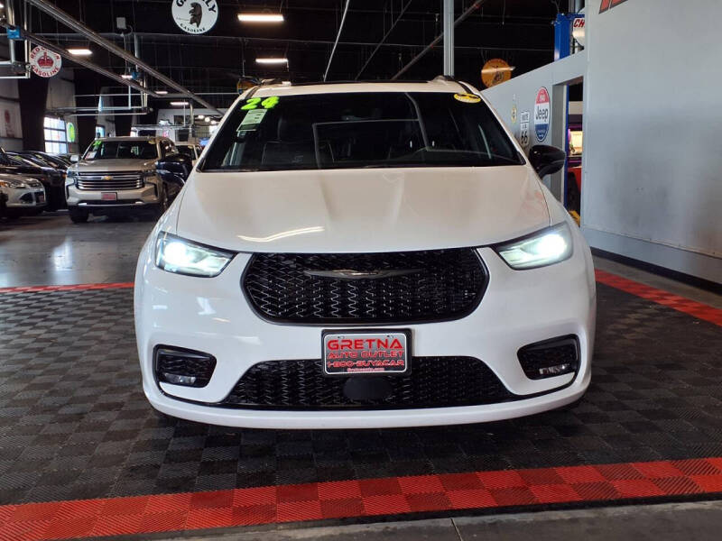 2024 Chrysler Pacifica Limited