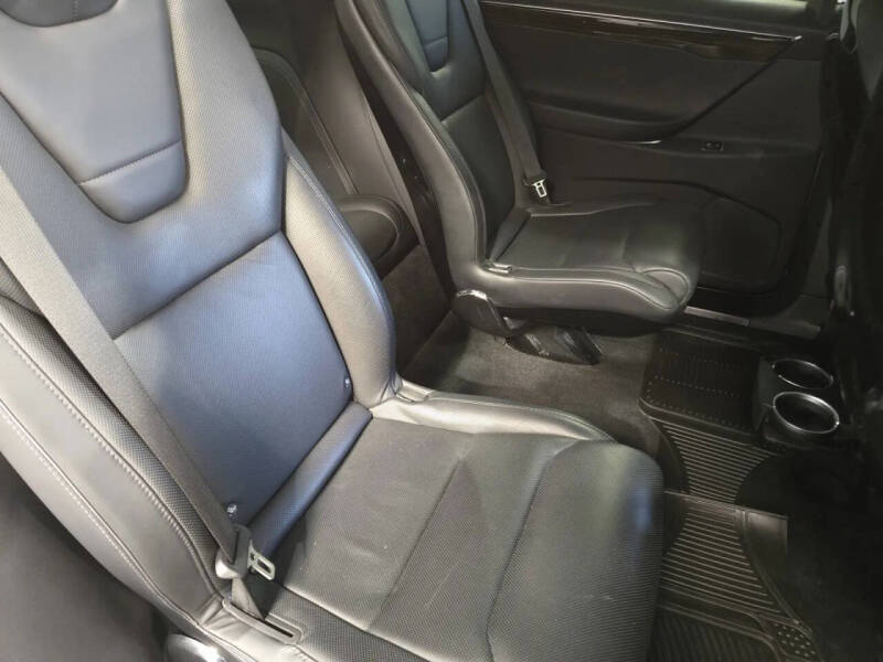 2016 Tesla Model X 90D