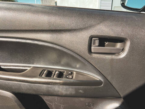 2022 Mitsubishi Mirage ES